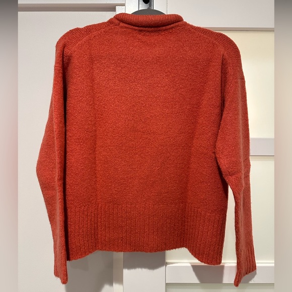 NWT. Madewell sweater. Size small. Red. Rolled Crewneck. - Picture 2 of 5